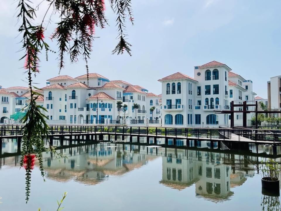 Herriot Ha Long Hotel Bagian luar foto